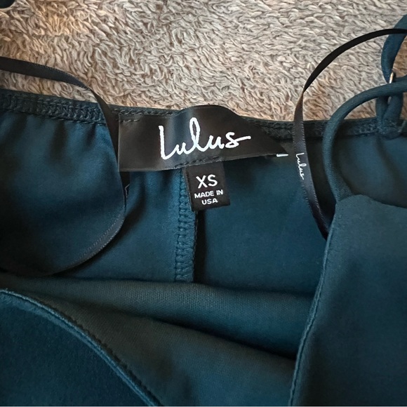 Lulu’s mini dress - Picture 3 of 7